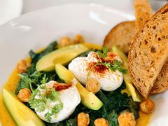 羽衣甘蓝鹰嘴豆胡姆斯吐司-gaga(深圳福田星河COCO Park店)