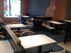 大堂-大娘水饺(浒崇路大润发店)