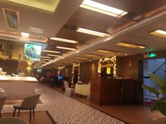 -鸿泰洋美食水会(东门中店)