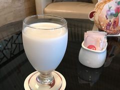 椰子汁-白天鹅宾馆·月兔吧
