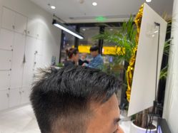 -IUME HAIR SALON