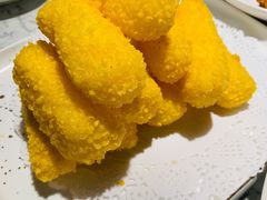 新派炸鲜奶-悦海·家宴·冰花皮皮虾大锅贴(宝龙店)