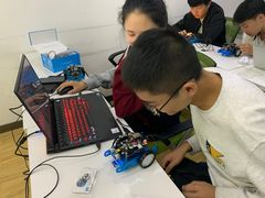-啄木鸟美国留学(顺城东塔店)