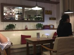 -雕刻时光咖啡馆(师大路店)