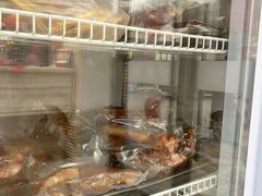 面包甜点陈列柜-张记美食城