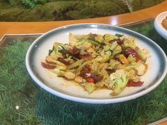 -那家老院子东北菜·饺子·小鸡炖蘑菇(艳华街店)
