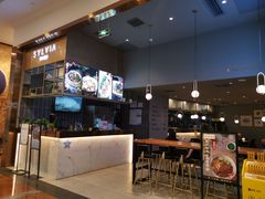 -POKEE VIA&Brunch·维娅(重庆来福士店)