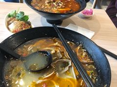 -苗乡米线(建军路店)