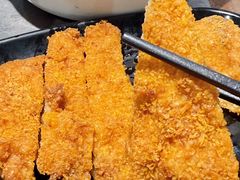 -莱莱小笼·乔艾