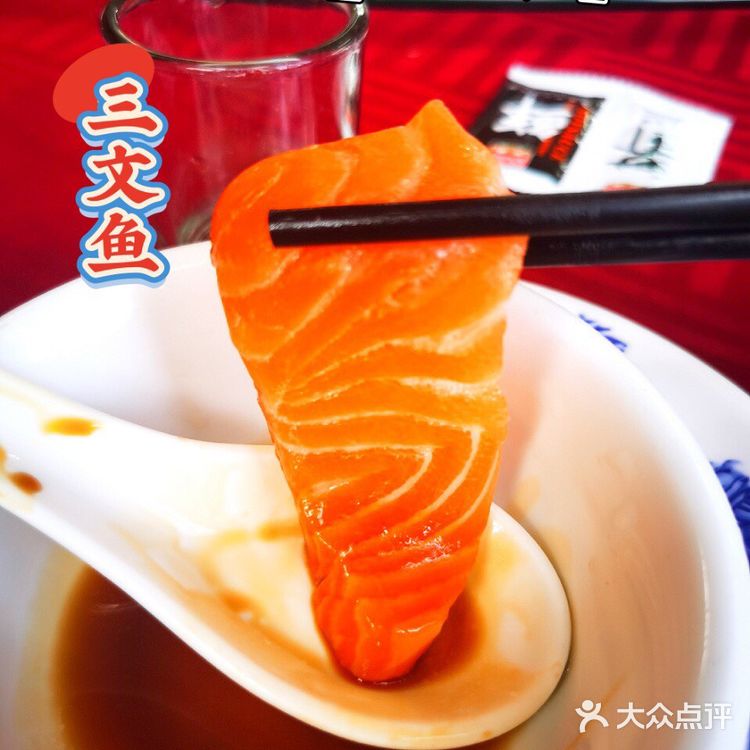 来南沙14冲吃海鲜了喂！