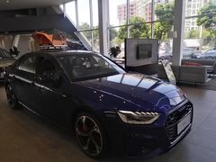 -深圳锦龙奥迪4S店(前海店)