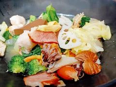 -万记麻辣烫国展总店