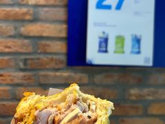 -Bánh Mì Huynh Hoa