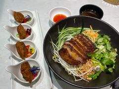 -美奈小馆·越南料理(中航城君尚购物中心店)