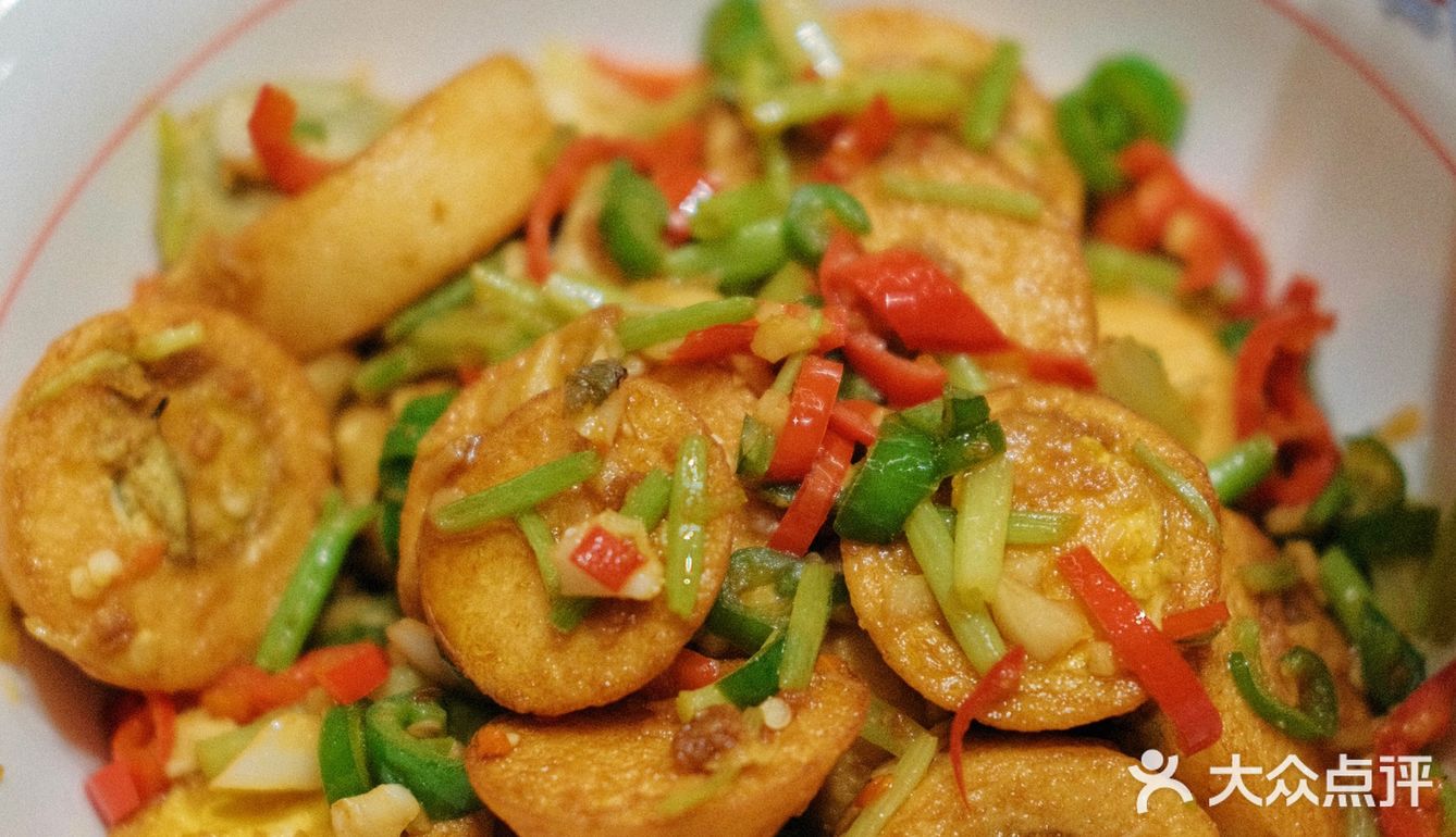 湖州‼️在“长沙街头”干辣椒炒肉拌饭🌶️馋哭