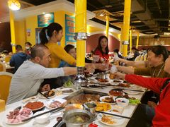 -爱客得牛排海鲜烤肉·火锅自助(春熙路黑金好店)