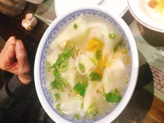 鸡汤馄饨-松针蔡记蒸饺(花园路店)