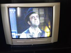 老式电视机-上海棕榈滩海景酒店