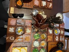 -银米·云南传统过桥米线(双廊黑金冠店)