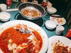 -呷湘厨·鱼汤捞饭·剁椒鱼头·辣椒炒肉(国家会展中心店)