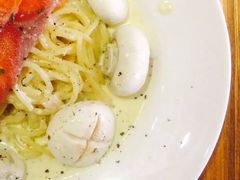 三文鱼蘑菇意大利面-BE BRIGHT KITCHEN(正佳广场店)