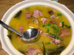 干锅腊猪蹄-巴人堂(女儿城店)