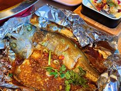 -街角等你.大连海鲜烧烤.经典铁板海鲜串(西安路店)