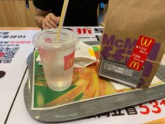 -麦当劳(长江西路得来速店)