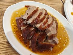 金牌烧鹅-裕记烧腊连锁餐饮(国商分店)