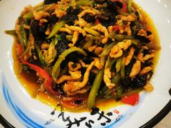 -乡土特色.冷锅鱼.牦牛肉汤锅