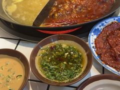 -巴卤社老火锅(财富店)