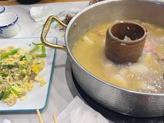 -朴小妹人参鸡汤火锅(长白山万达店)