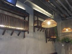 大堂-炉小二铜锅牛蛙•川湘菜(三里屯店)