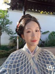-一揽芳华汉服旗袍体验馆(拙政园店)