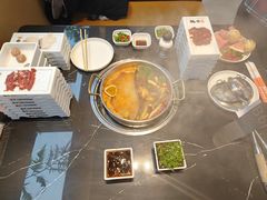-魁牛·潮汕牛肉自助火锅(沈辽路万达店)