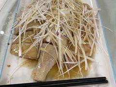 -品香菜馆(旗峰路中侨大厦店)
