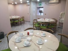 大堂-富临港·蒸汽海鲜·手抓海鲜·炒菜(栈桥店)