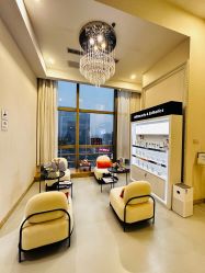 -JNK皮肤管理中心