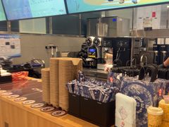-霸王茶姬(上海静安大悦城店)