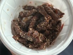 五香牛肉干-鑫记婆婆兔·兔头(春熙店)