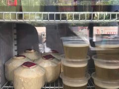 -BOIBOI马来茶餐室(江宁路店)