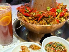 -老佛爷铜炉蛙锅(东门老街店)