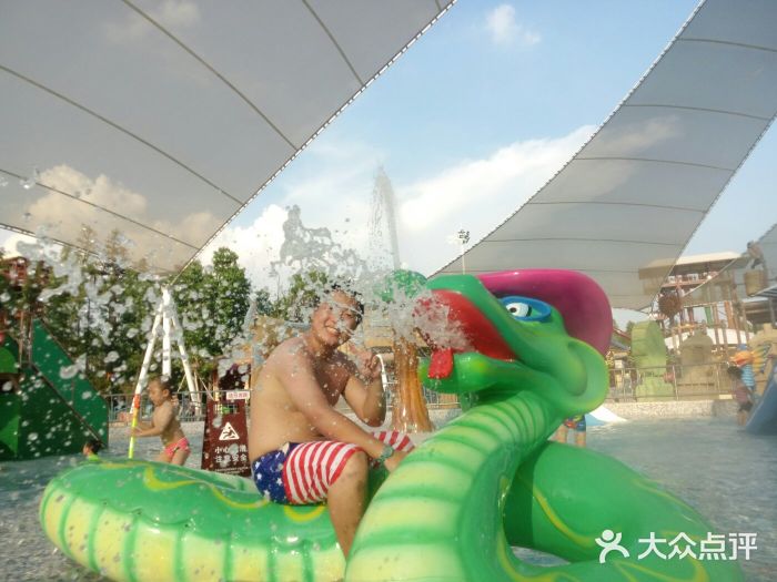 上海玛雅海滩水公园儿童乐园图片