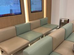 -泰康拜博口腔(松江印象城臻尔店)
