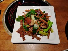 -黑鸡小馆(金源店)