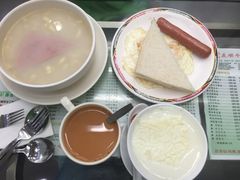 义顺牛奶公司(佐敦店)-义顺牛奶公司(庇利金街店)