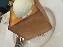 -港丽餐厅(高德置地店)