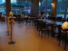 -星巴克(西安曲江银泰店)