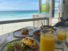 -The Sunny Side Cafe Station 1