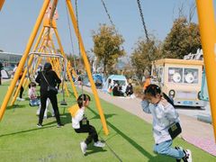 -季高兔窝窝亲子园(上海薰衣草公园店)